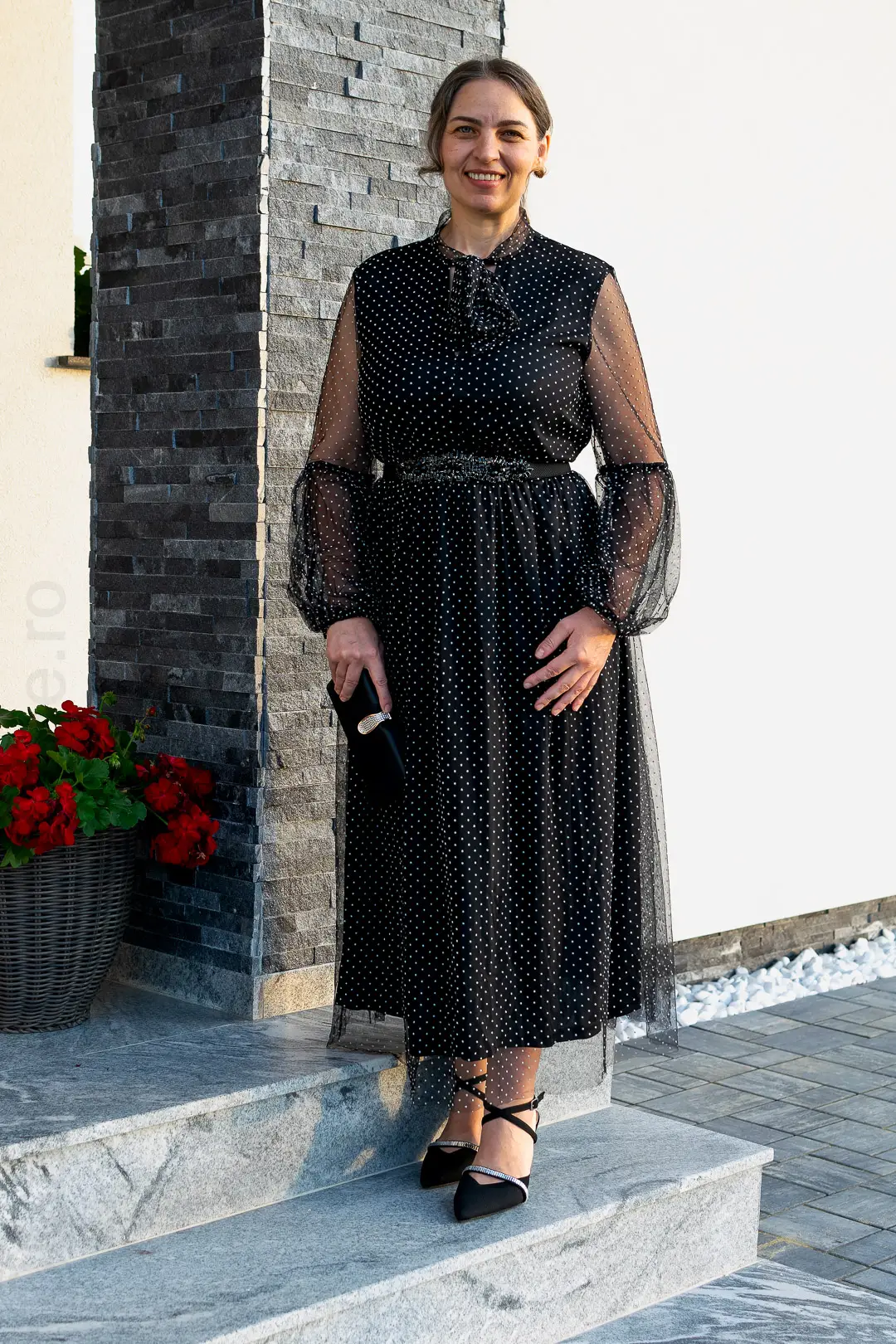 Ce rochii te avantajeaza daca ai burta?