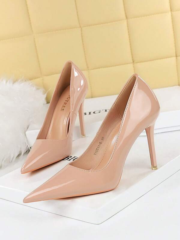 Pantofi stiletto crem