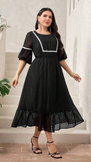 Rochie neagra cu dantela si volane | Rochie eleganta dama | 250 lei