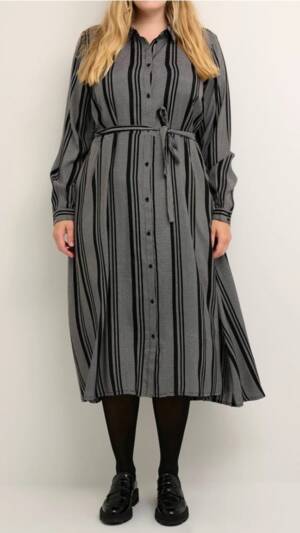 Rochie in dungi
