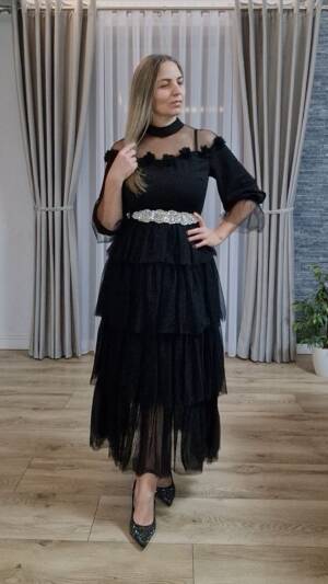 Rochie cu volanase din tulle