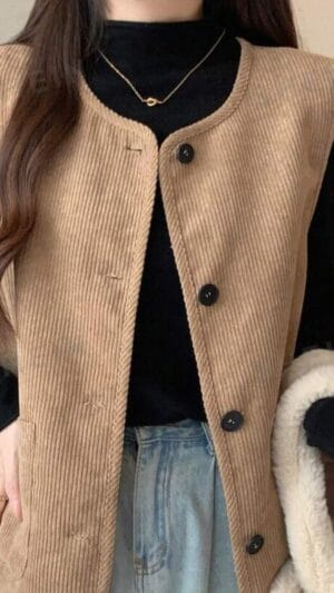 Vesta din catifea moale și călduroasă | 120 lei