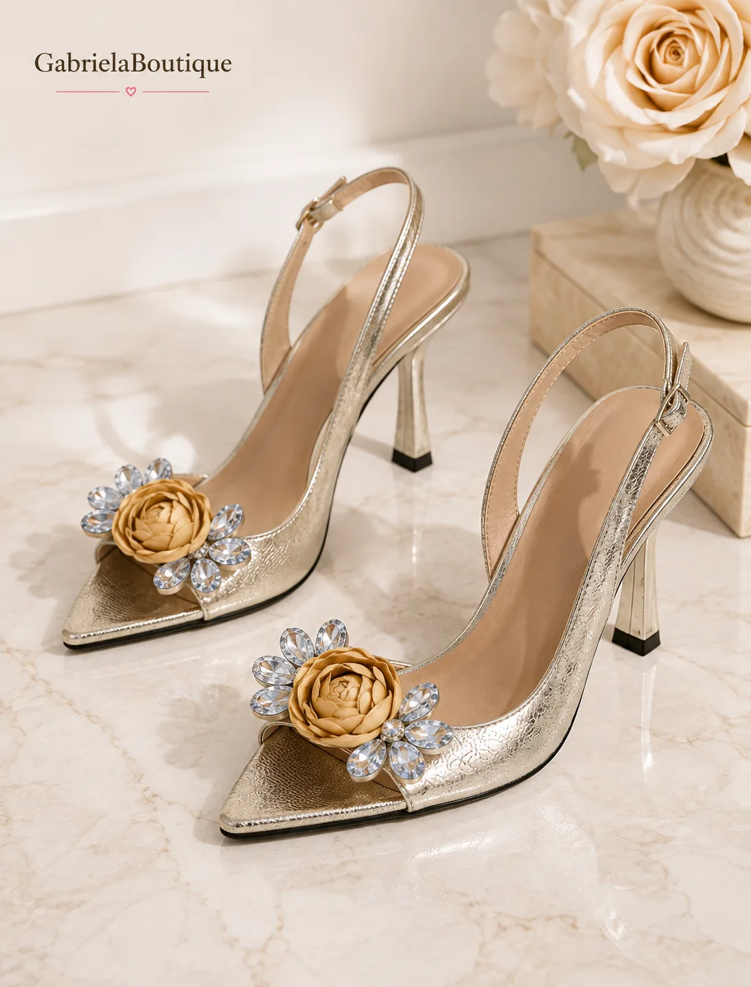 Sandale Elegante Aurii cu Toc | GabrielaBoutique